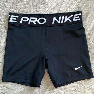 NWOT Nike Pro XL Black